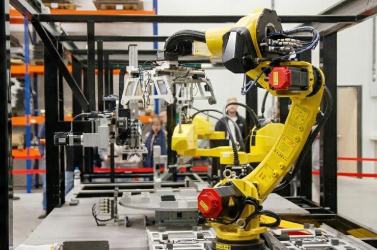 Od czego zacząć automatyzację załadunku obrabiarki CNC?